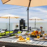 Villa Encosta Dourada Private Pool Algarve