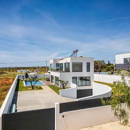 Encosta Dourada Private Pool Algarve Villa Pêra