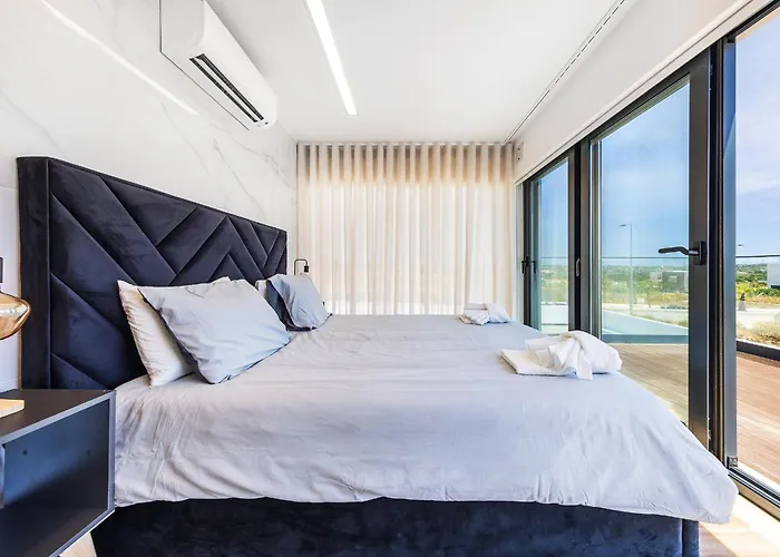 Encosta Dourada Private Pool Algarve פרה